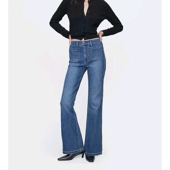 GAP Size 28 / 6S '70s Flare High Rise Medium Indigo Jeans - Picture 1 of 12